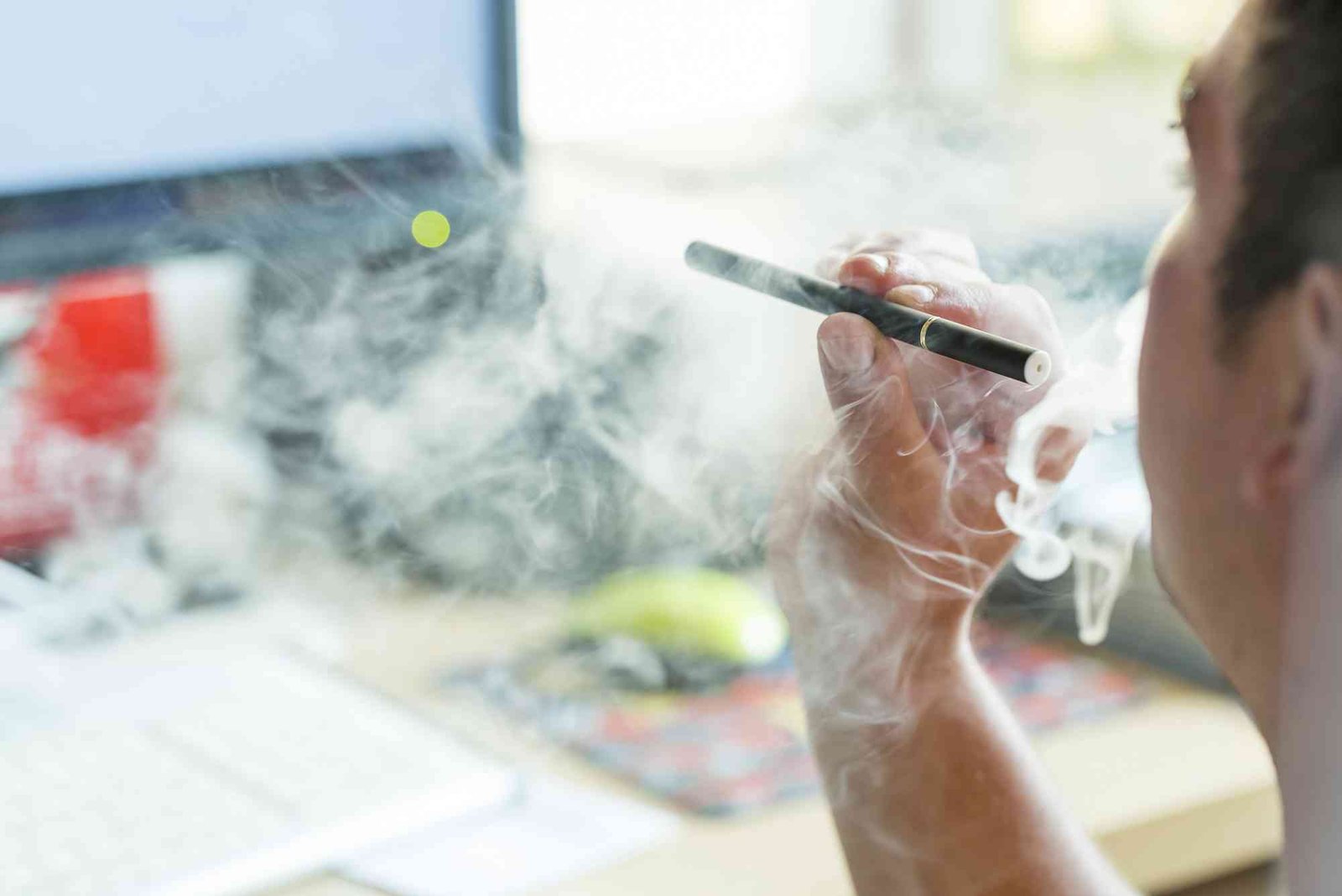 UAE Vape Health Incidents