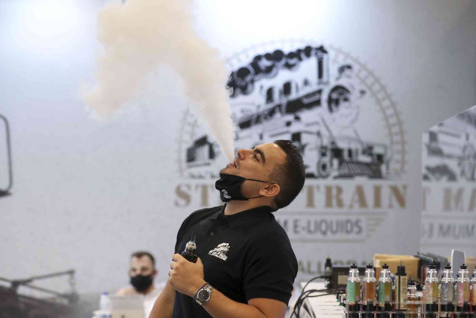 Vape Influencers UAE