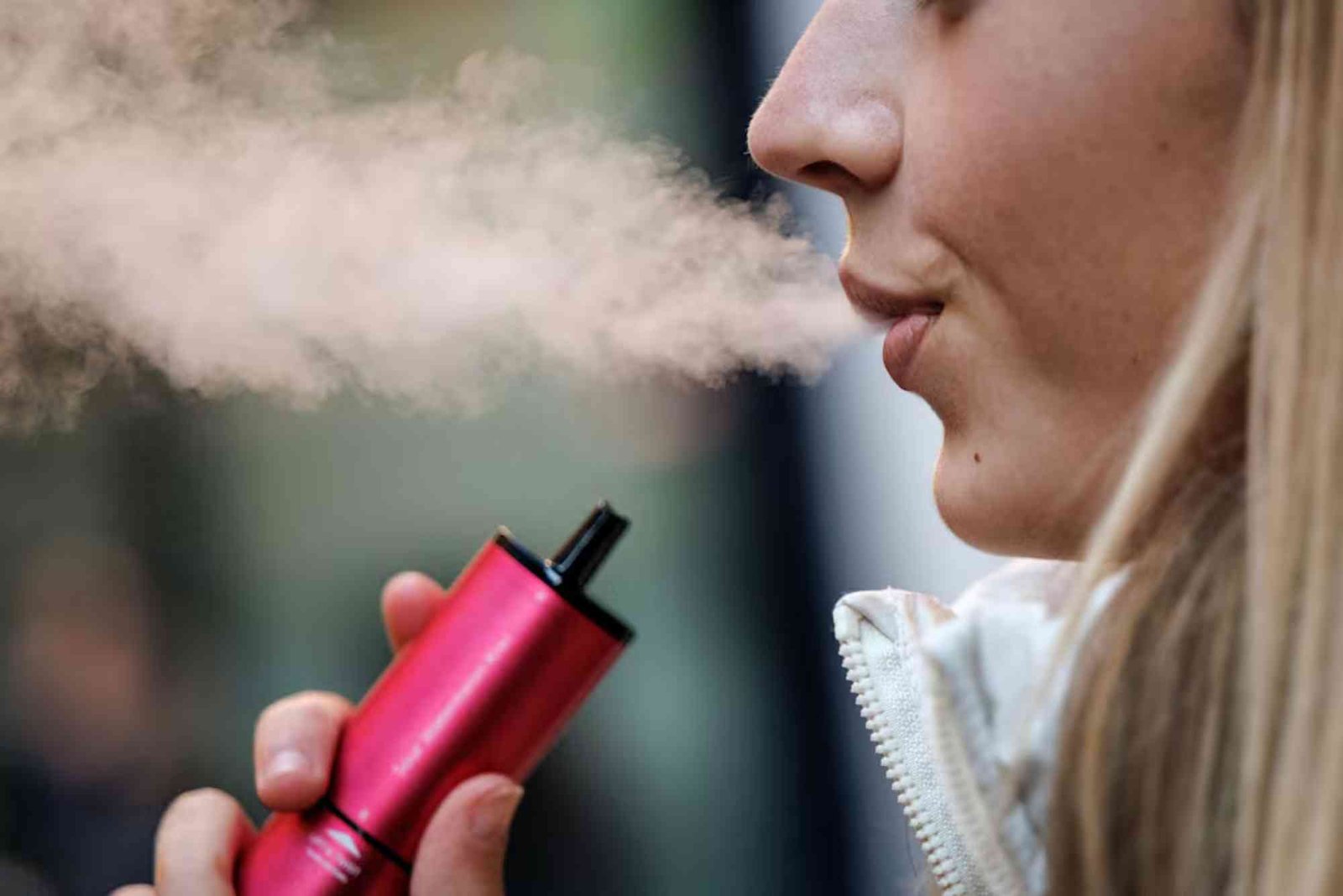 Is Vaping Illegal Under 18 Australia